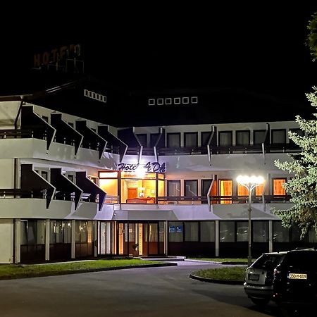 Hotel Ada Bihać エクステリア 写真
