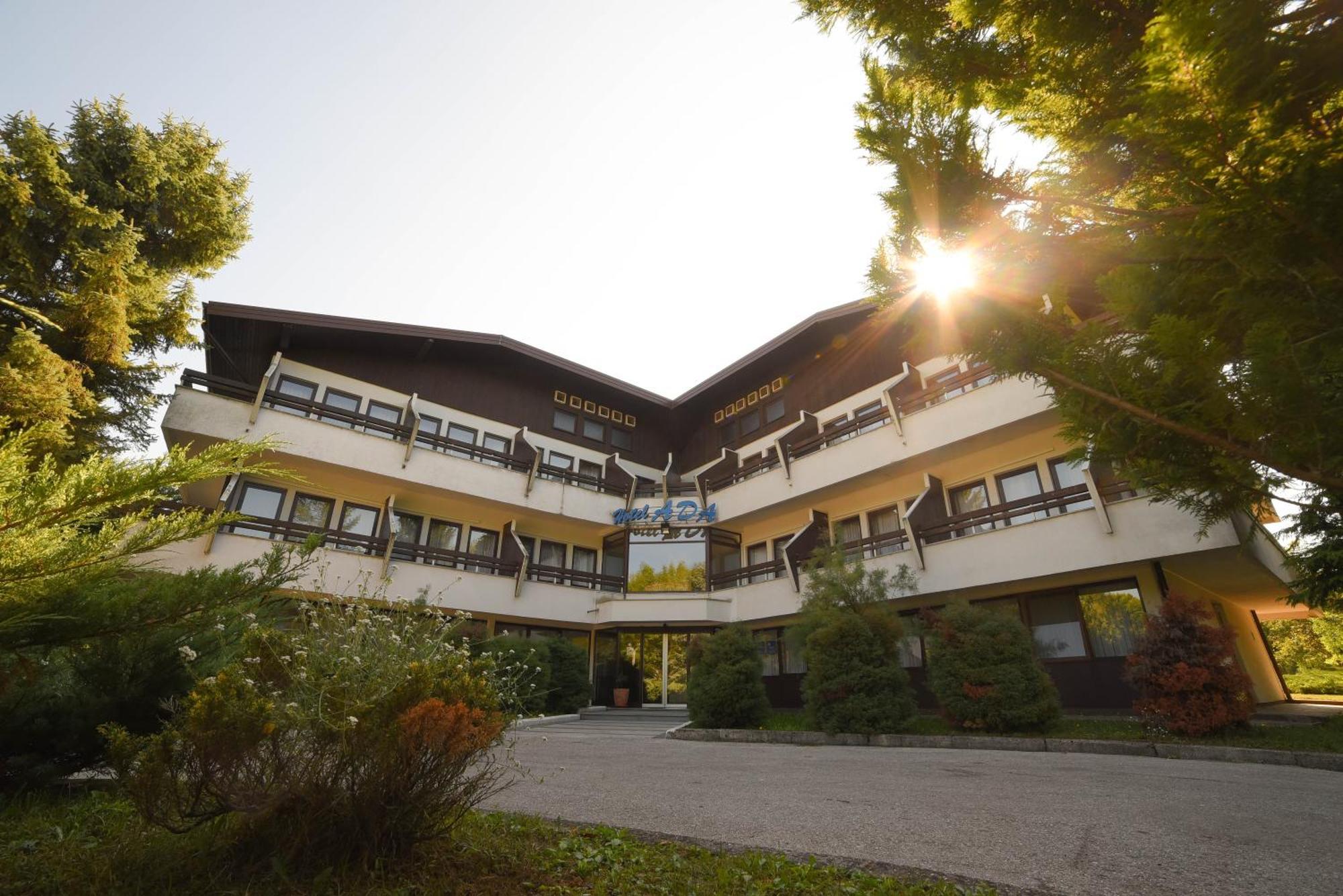 Hotel Ada Bihać エクステリア 写真