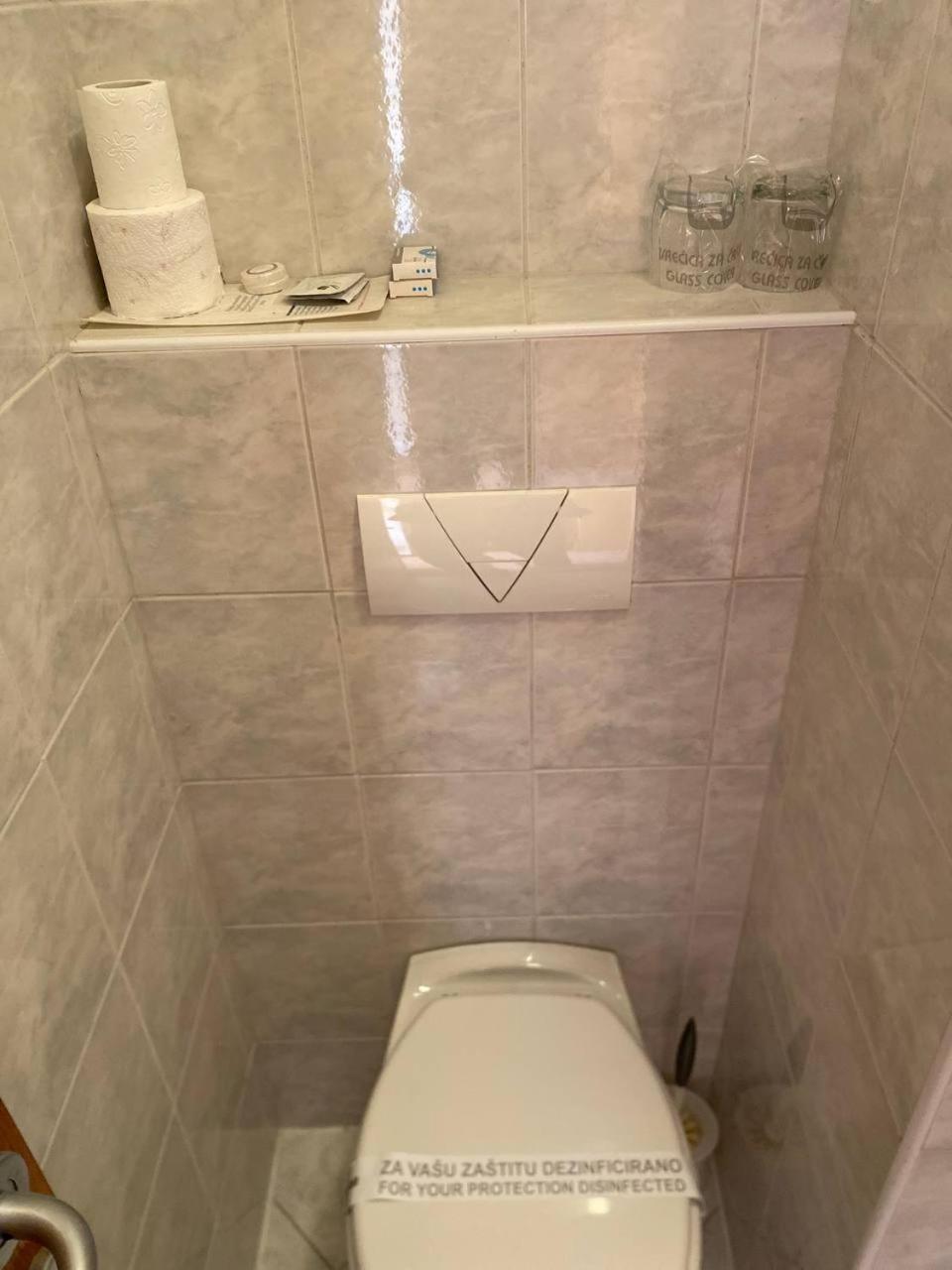 Hotel Ada Bihać エクステリア 写真